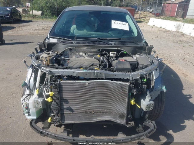 KL77LFE25RC182967 Chevrolet Trax Fwd Sp