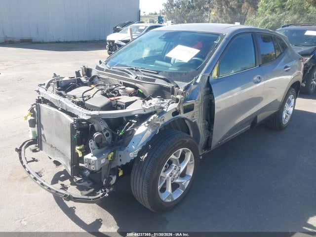 KL77LFE25RC182967 Chevrolet Trax Fwd Sp