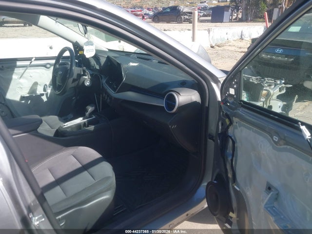 KL77LFE25RC182967 Chevrolet Trax Fwd Sp
