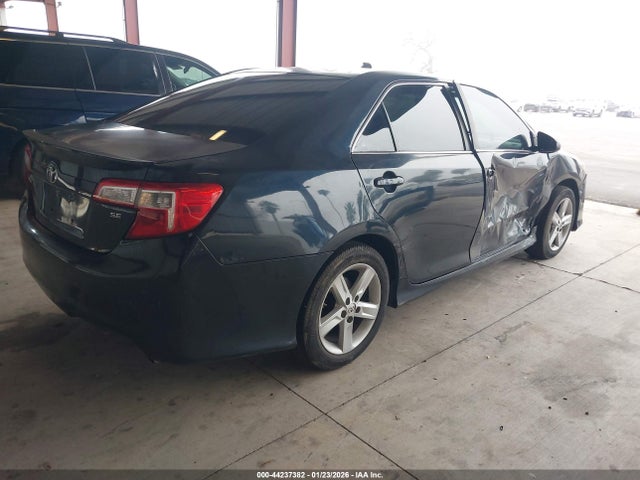 Toyota CAMRY SE 2014 4T1BF1FK2EU810697 Image 4