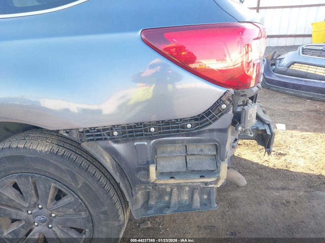 4S4BSAFC2J3318580 Subaru Outback 2.5i Premium