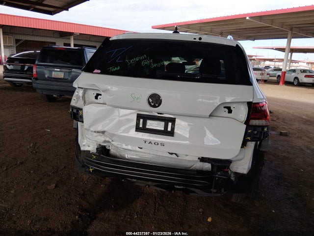 3VVLX7B21NM095545 Volkswagen Taos 1.5t Se