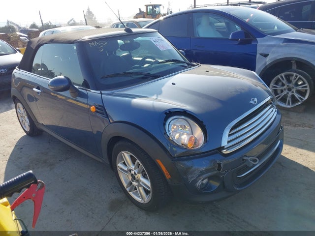 2011 MINI COOPER WMWZN3C50BT133602 Photo 0
