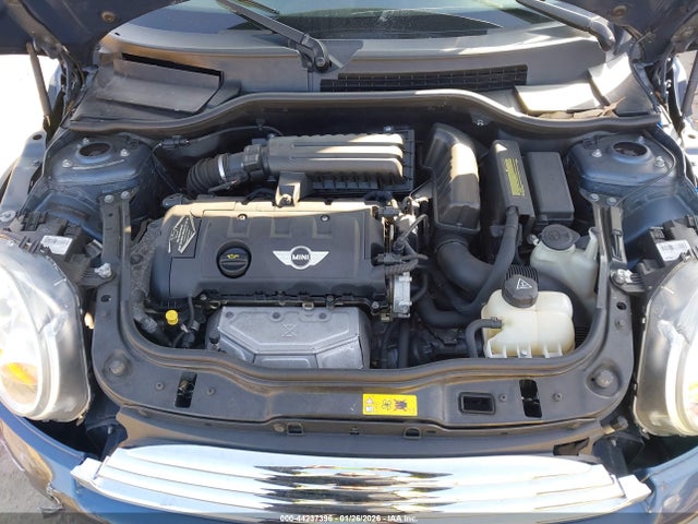 2011 MINI COOPER WMWZN3C50BT133602 Photo 9