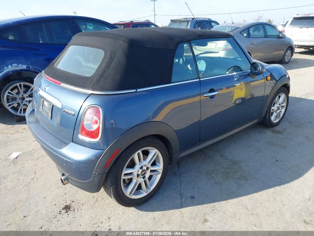 2011 MINI COOPER WMWZN3C50BT133602 Photo 3