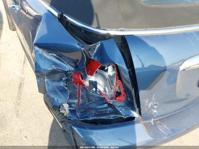 2011 MINI COOPER WMWZN3C50BT133602 Photo 5