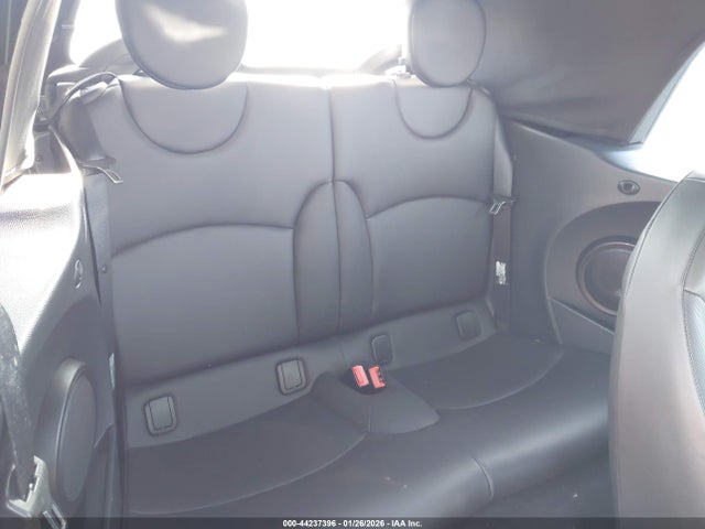 2011 MINI COOPER WMWZN3C50BT133602 Photo 7