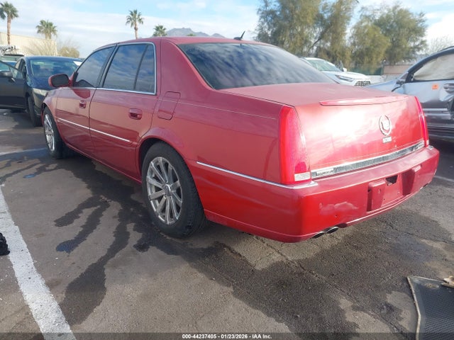 2006 CADILLAC DTS 1G6KD57956U230233 Photo 2
