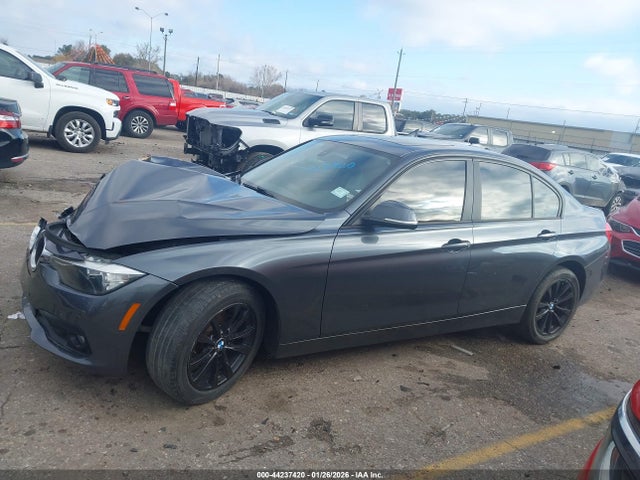 Aukcja sprzedaży 2016 Bmw 320i, vin: WBA8A9C56GK615675, numer aukcji: 44237420