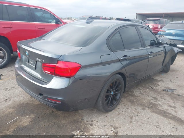 Aukcja sprzedaży 2016 Bmw 320i, vin: WBA8A9C56GK615675, numer aukcji: 44237420