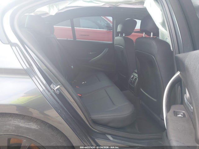 Aukcja sprzedaży 2016 Bmw 320i, vin: WBA8A9C56GK615675, numer aukcji: 44237420