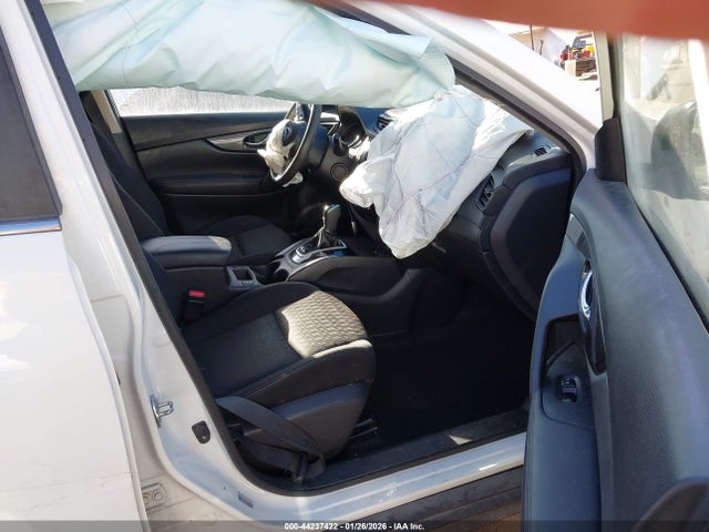 2019 NISSAN ROGUE KNMAT2MV2KP536827 Photo 4