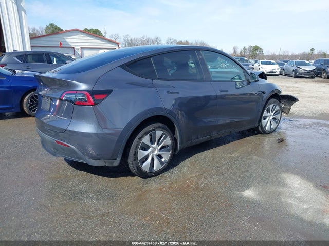 2023 TESLA MODEL Y 7SAYGDEE6PA122285 Photo 3