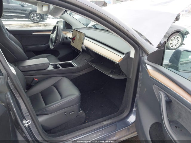 2023 TESLA MODEL Y 7SAYGDEE6PA122285 Photo 4