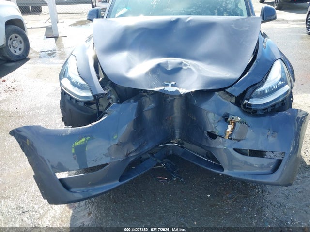 2023 TESLA MODEL Y 7SAYGDEE6PA122285 Photo 5