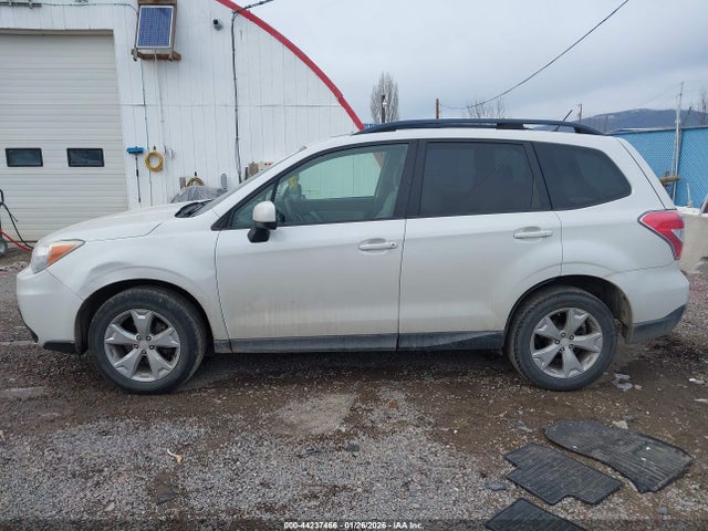 Продаж на аукціоні авто 2015 Subaru Forester 2.5i Premium, vin: JF2SJADC1FG417144, номер лоту: 44237466