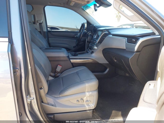 1GNSCBKC0JR284740 Chevrolet Tahoe Lt