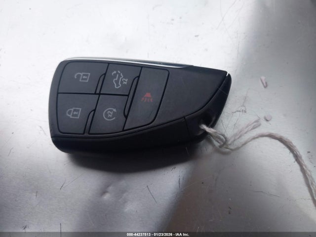 1GTPUCEK7RZ150565 GMC Sierra 1500 4wd Short Box Elevation With 3sb