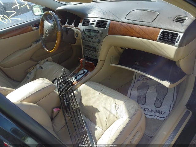 2005 Lexus Es 330 მანქანა იყიდება აუქციონზე, vin: JTHBA30GX55062356, აუქციონის ნომერი: 44237531