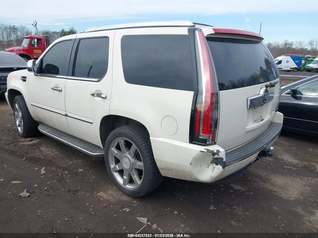 2008 CADILLAC ESCALADE 1GYFK63818R254391 Photo 2