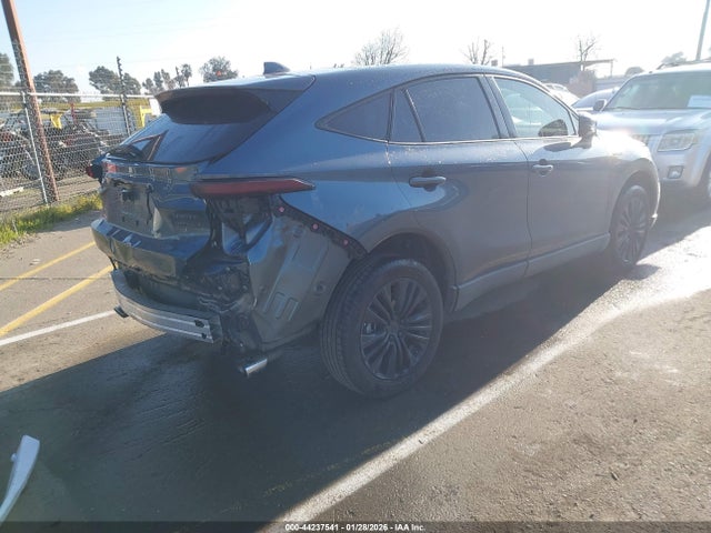 Toyota Venza Limited 2021 JTEAAAAH3MJ065321 Image 4