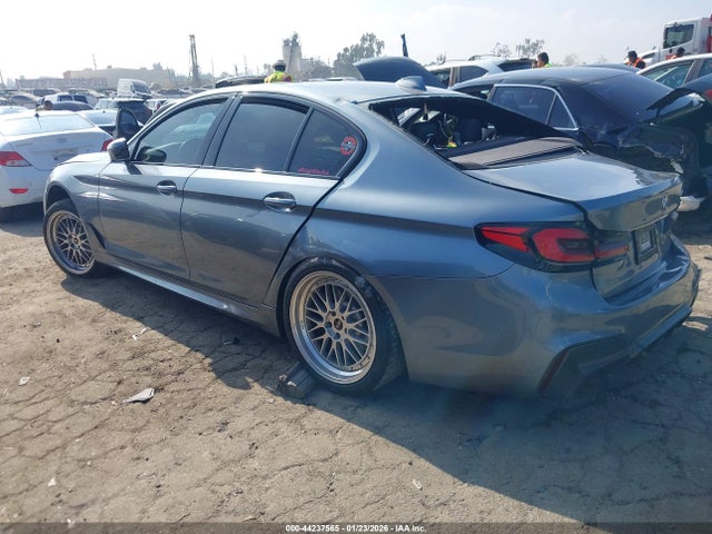 WBAJE5C54KWE66184 BMW 540I