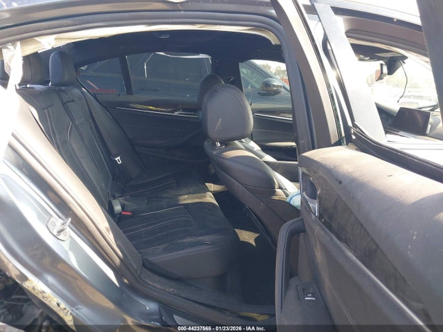 WBAJE5C54KWE66184 BMW 540I