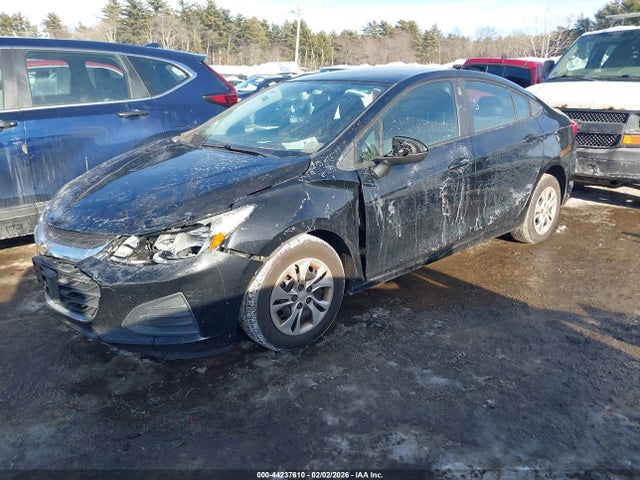 Chevrolet CRUZE LS 2019 1G1BC5SM9K7108679 Image 2