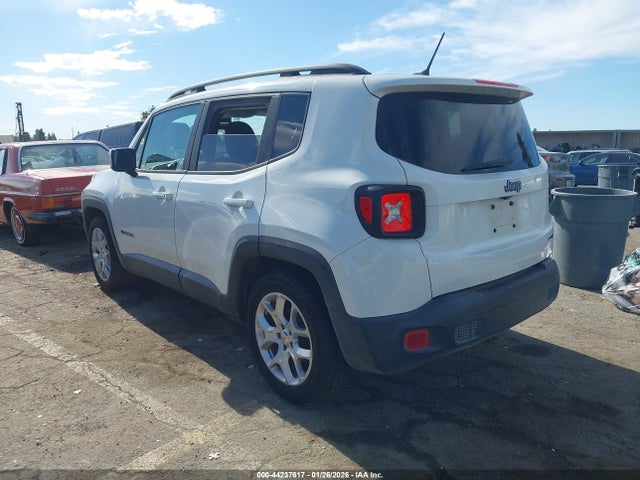 Jeep Renegade Latitude 2015 ZACCJABT5FPC06179 Image 3