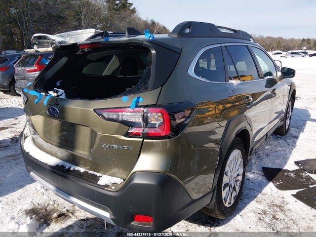 44237619 :رقم المزاد ، 4S4BTAMC2P3140758 vin ، 2023 Subaru Outback Limited مزاد بيع
