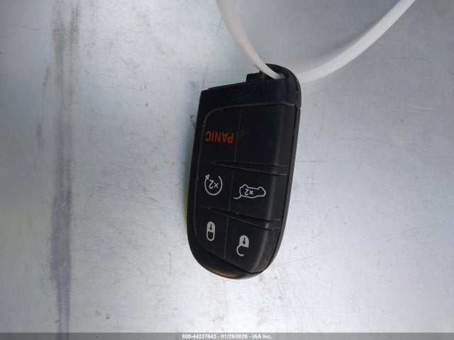3C4NJCCB4KT637450 Jeep Compass Limited Fwd