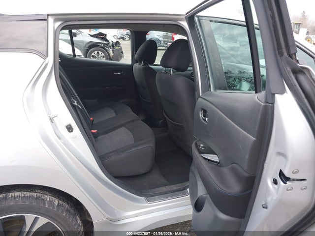1N4AZ1CP8KC309389 Nissan LEAF SV