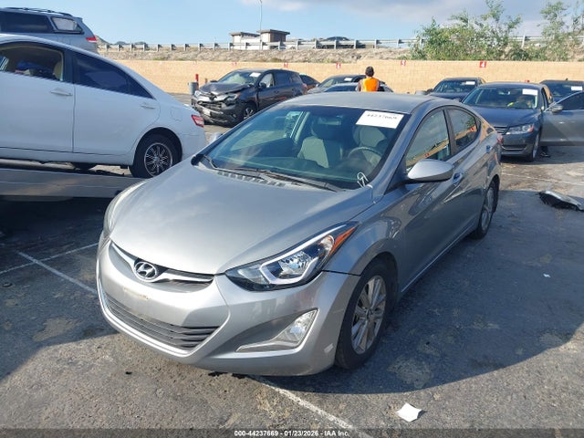 Hyundai ELANTRA SE 2015 KMHDH4AEXFU355220 Image 2