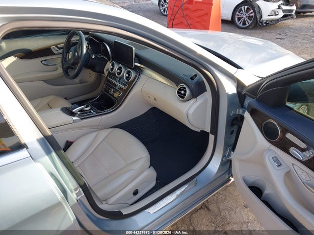 Aukcja sprzedaży 2016 Mercedes-benz C 300 Luxury, vin: 55SWF4JBXGU115554, numer aukcji: 44237673