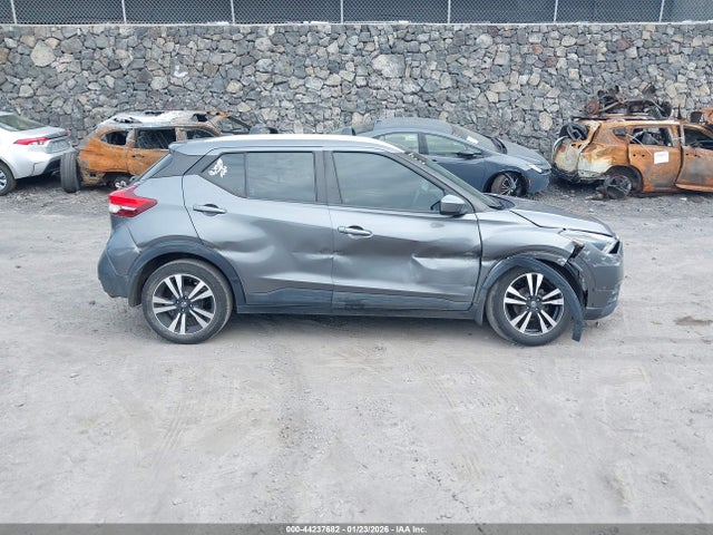 3N1CP5CU8KL562726 Nissan KICKS SV
