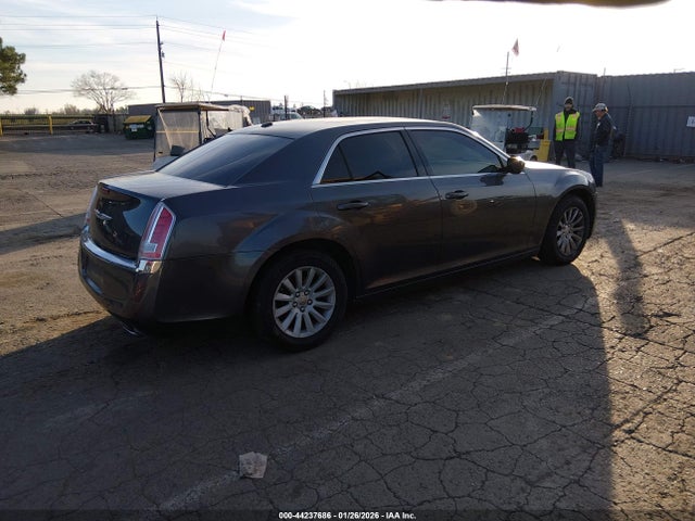 Chrysler 300 2014 2C3CCAAGXEH296836 Image 4