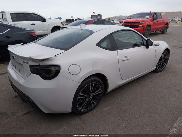 2015 SUBARU BRZ JF1ZCAC16F8606265 Photo 3