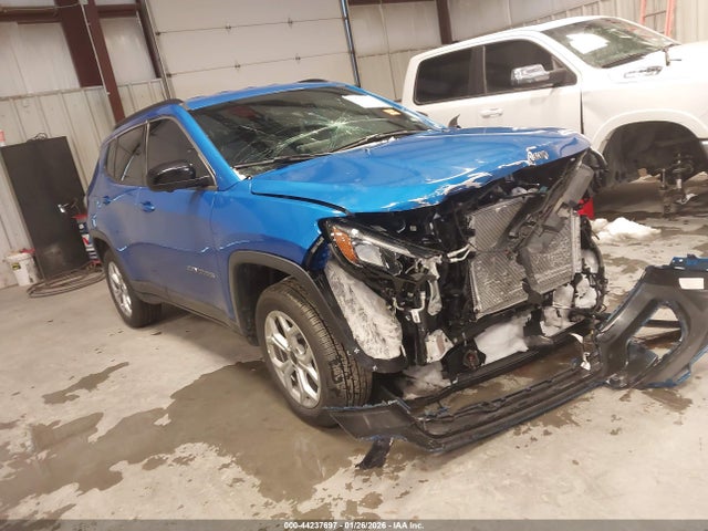 44237697 :رقم المزاد ، 3C4NJDBN1ST608571 vin ، 2025 Jeep Compass Latitude 4x4 مزاد بيع