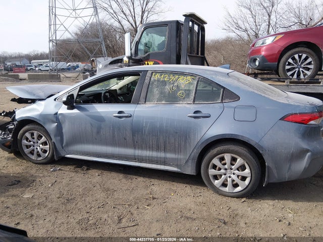 Aukcja sprzedaży 2021 Toyota Corolla Le, vin: JTDEPMAE2MJ167964, numer aukcji: 44237705