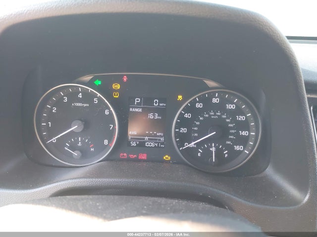 5NPD74LF5JH287067 Hyundai ELANTRA SE
