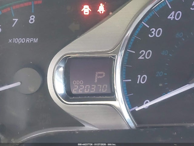 5TDDK3DC8ES090861 Toyota Sienna Limited 7 Passenger