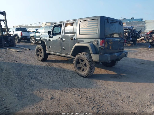 1C4BJWDG5HL600197 Jeep Wrangler Unlimited Big Bear 4x4