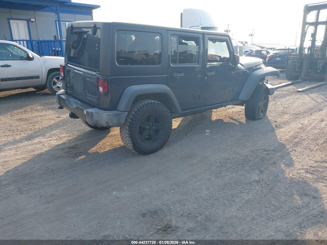 1C4BJWDG5HL600197 Jeep Wrangler Unlimited Big Bear 4x4