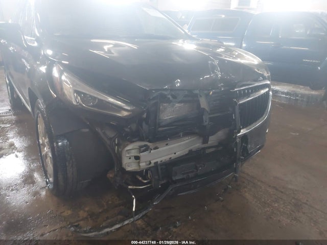44237748 :رقم المزاد ، 5GAEVBKW3JJ251709 vin ، 2018 Buick Enclave Premium مزاد بيع