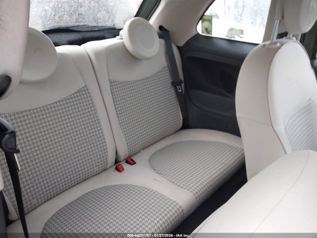 2018 FIAT 500 3C3CFFKH2JT471982 Photo 7