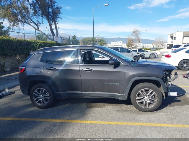 3C4NJDBB3HT664770 Jeep New Compass Latitude 4x4