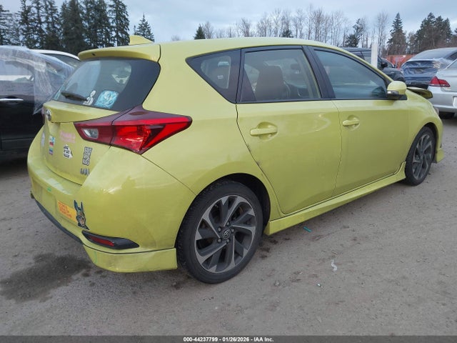 JTNKARJE5JJ556591 Toyota COROLLA IM