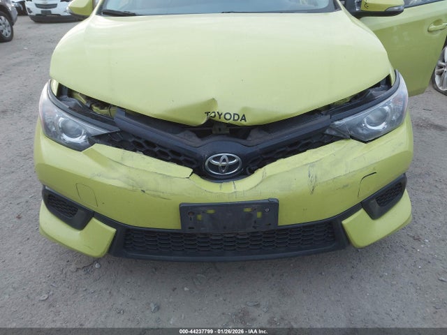 JTNKARJE5JJ556591 Toyota COROLLA IM