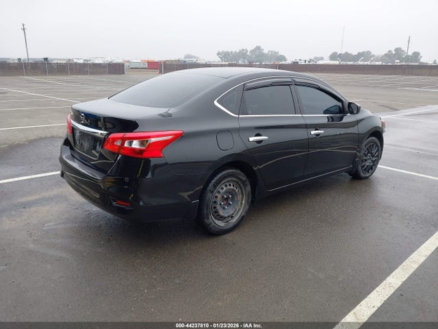 3N1AB7AP7JY345913 Nissan SENTRA S