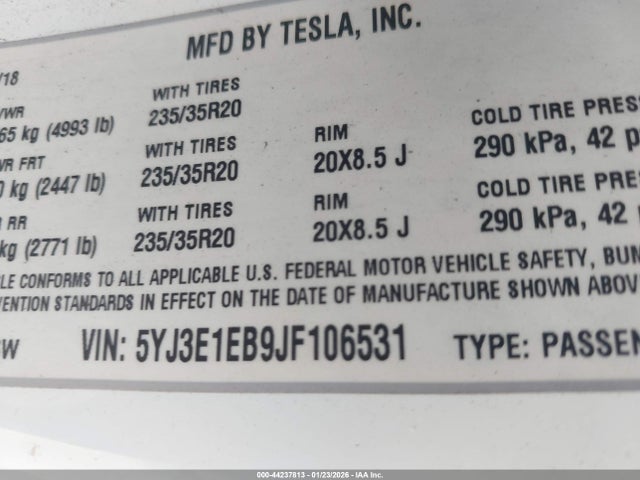 2018 TESLA MODEL 3 5YJ3E1EB9JF106531 Photo 8